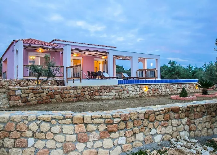 Christina, A Private Destination To Paradise *