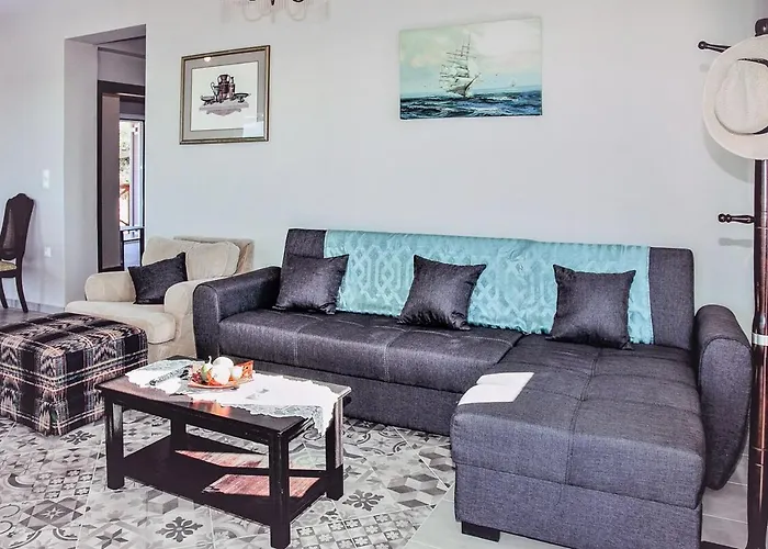 Christina, A Private Destination To Paradise 빌라