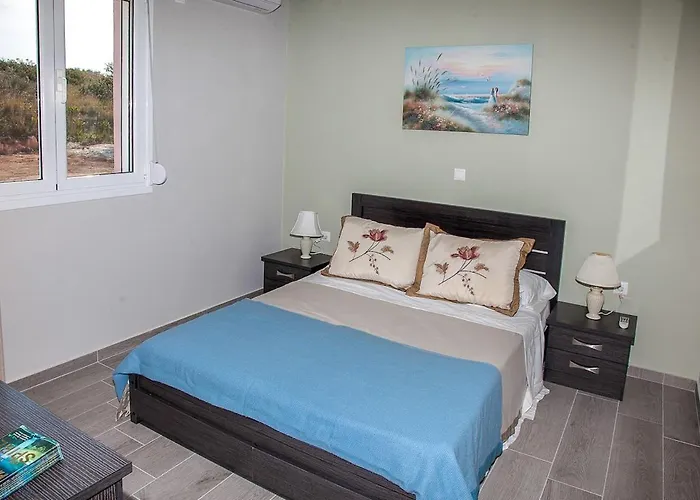 Christina, A Private Destination To Paradise * 릭수리