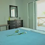 Christina, A Private Destination To Paradise فيلة ليكسوري