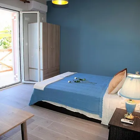 Christina, A Private Destination To Paradise 빌라